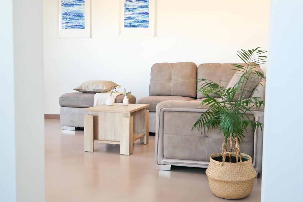 Karbonaca Apartments 法扎纳 外观 照片
